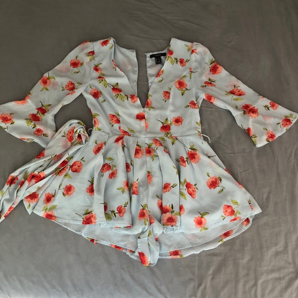 Romper - Picture 3 of 8